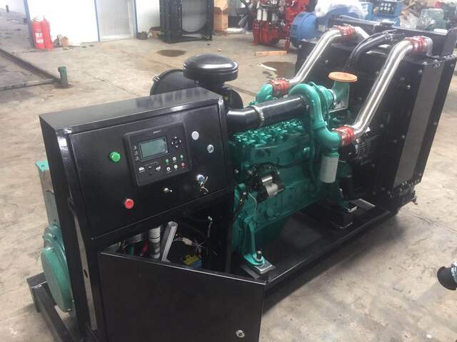 150KW Dongfeng Cummins diesel generator set