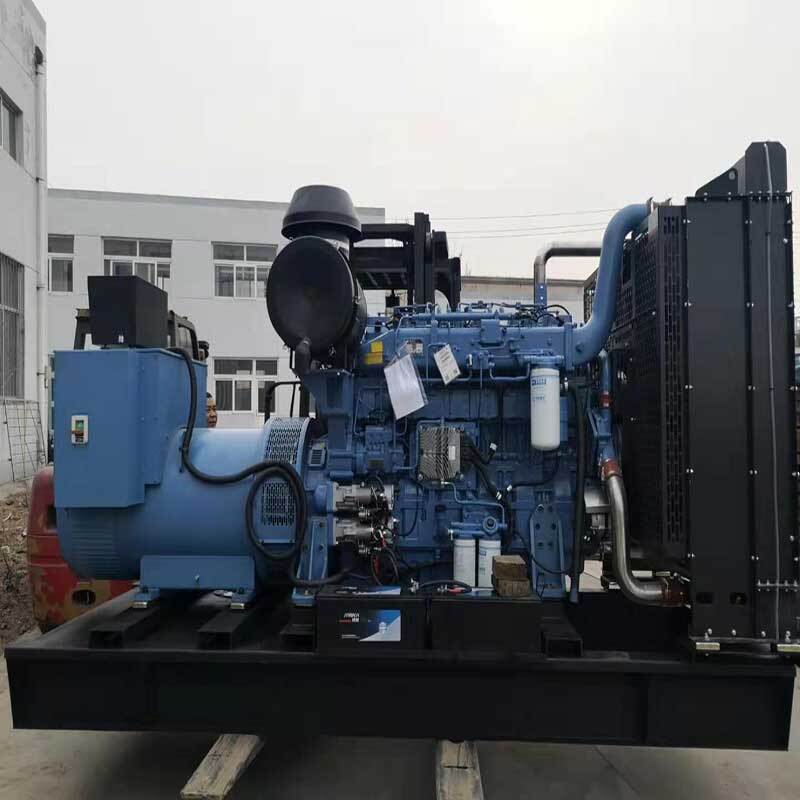 Guangxi Yuchai 600KW diesel generator set National III emission