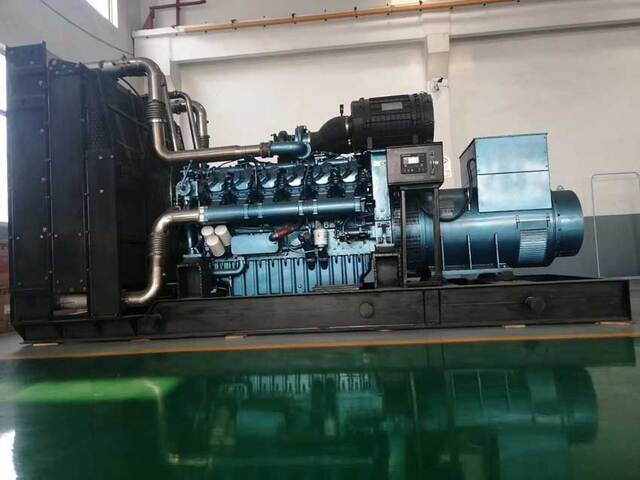 700KW Weichai Baudouin diesel generator set